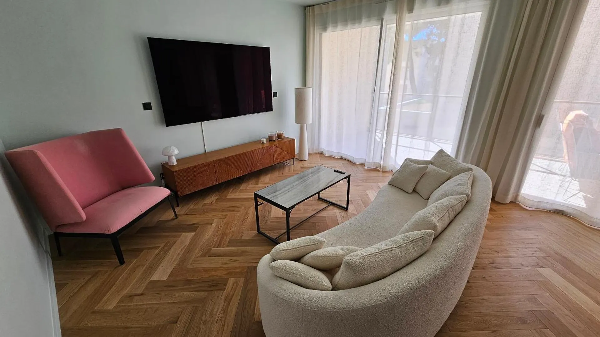 Superbe Appartement Idealement Situe Aix-en-Provence Appartamento
